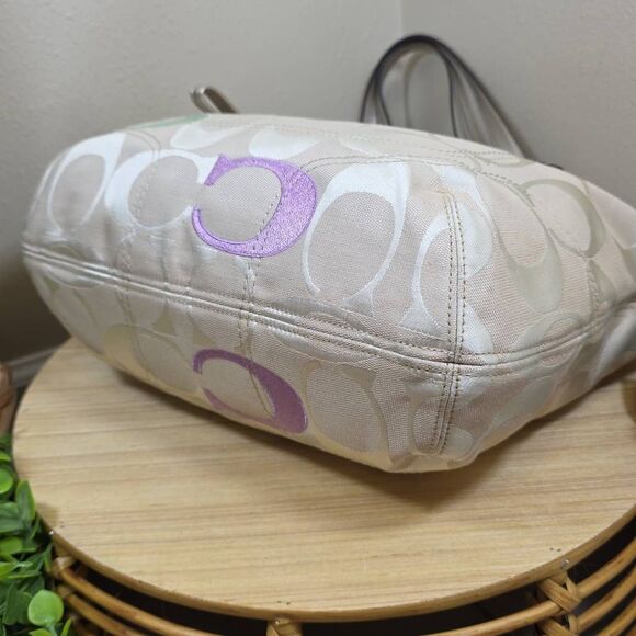 Coach Poppy Shoulder Bag / Tote / Embroidered C - Picture 8 of 14